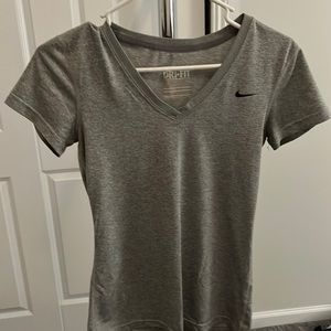 Nike dri fit tee shirt